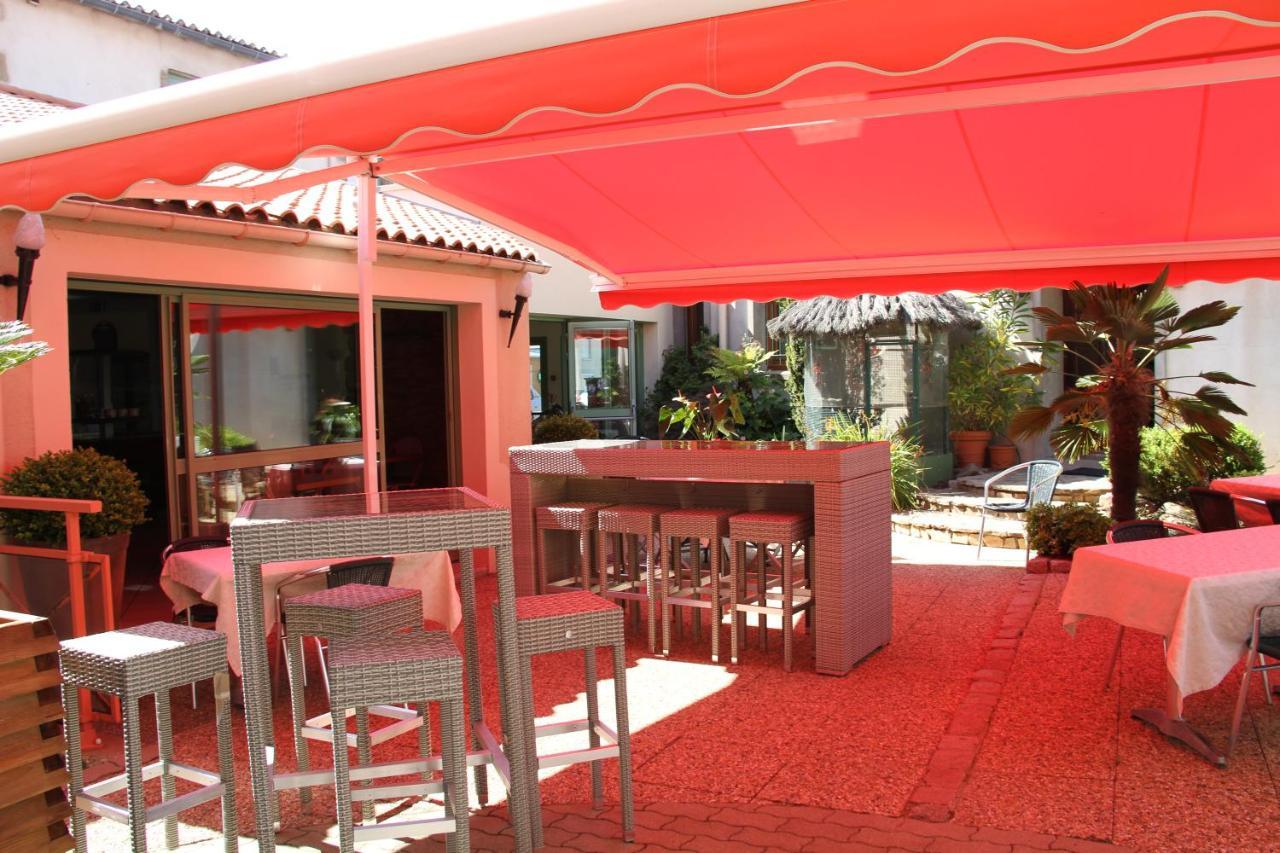 Logis Hotel Restaurant Le Grand Turc L'Oie Экстерьер фото